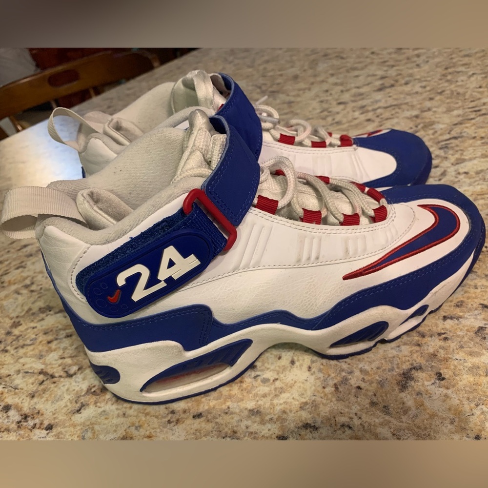 Nike mens Air Griffey Max 1 DX3723-100 Authentic